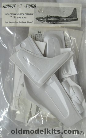 Unique Form 1/72 PB4Y-2 Privateer Conversion - Bagged - (PB4Y2), AC001-250 plastic model kit